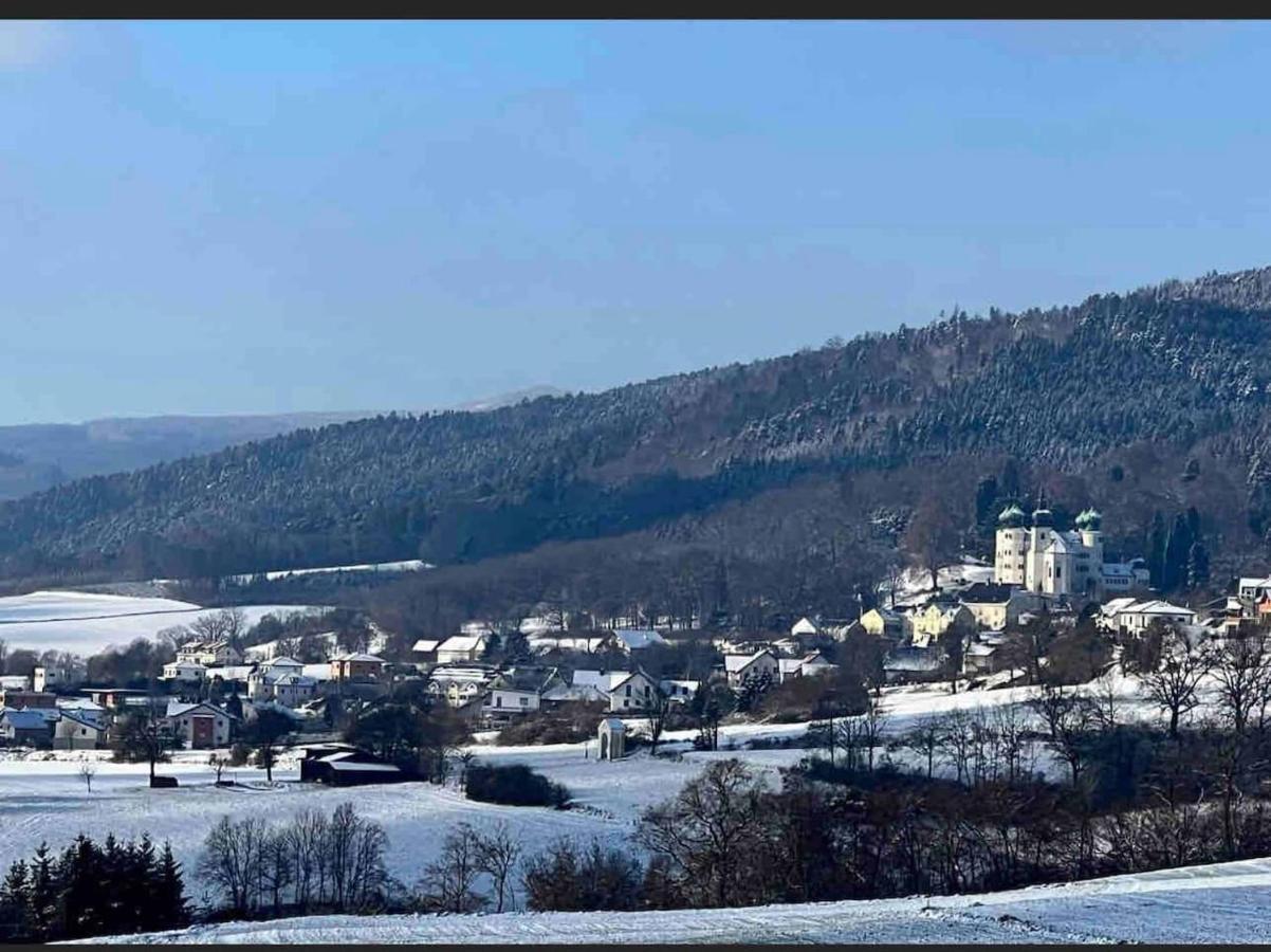 Urlaub In Schlossnaehe 阿特斯特坦 外观 照片